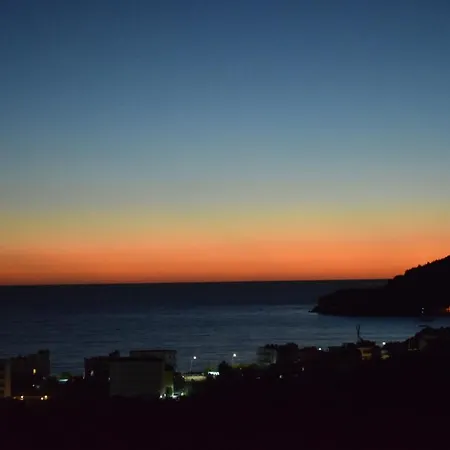 Aparthotel Kristina Himarë