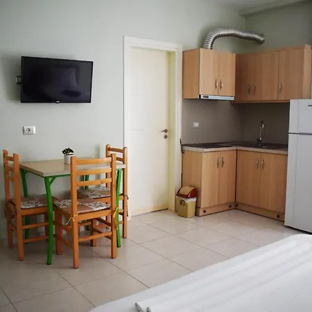 Kristina Aparthotel