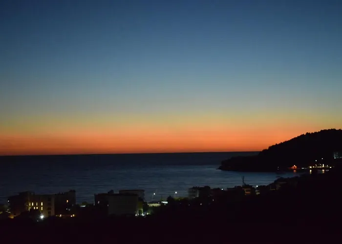 Aparthotel Kristina Himarë